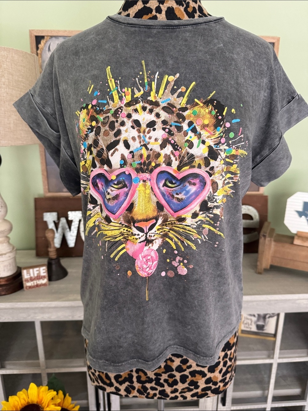 Graphic Leopard Face Tee with Heart Sunglasses